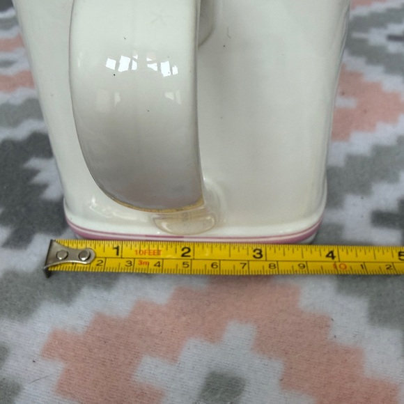 Vintage Ceramic Floral Watering Can with Tulip Design Teleflora - Picture 12 of 12